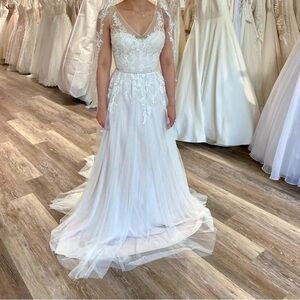 BHLDN Willowby Wedding Dress (Reagan 56766R)